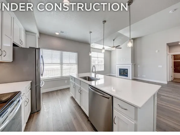 245 High Point Dr #201, Longmont, CO 80504