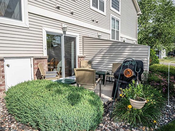 5th image of 1601 Independence Dr
