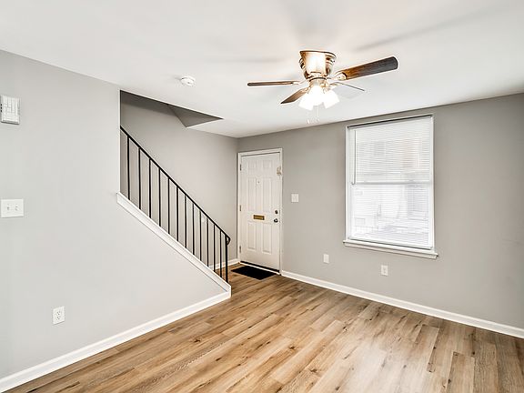2nd image of 2063 S Alden St