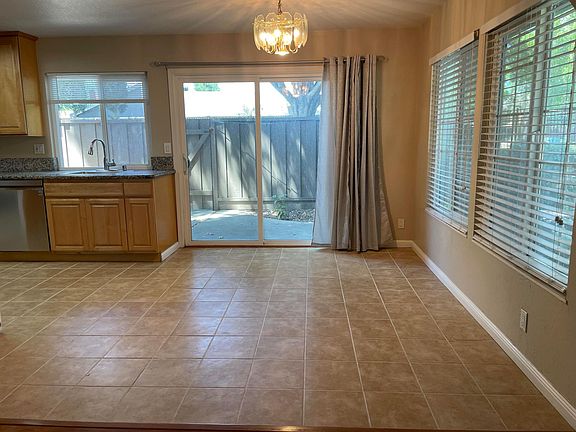 5th image of 5380 Fig Grove Ct