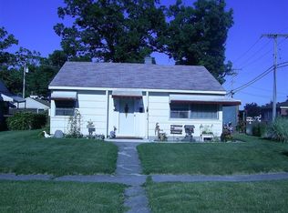 215 N Virginia St, Hobart, IN 46342