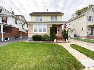 64 La Grange St, Raritan, NJ 08869