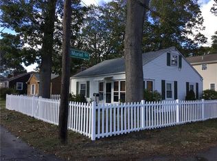 81 Anson Dr, Riverside, RI 02915