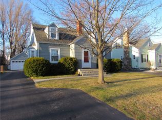 18 Riverview Hts, Rochester, NY 14623