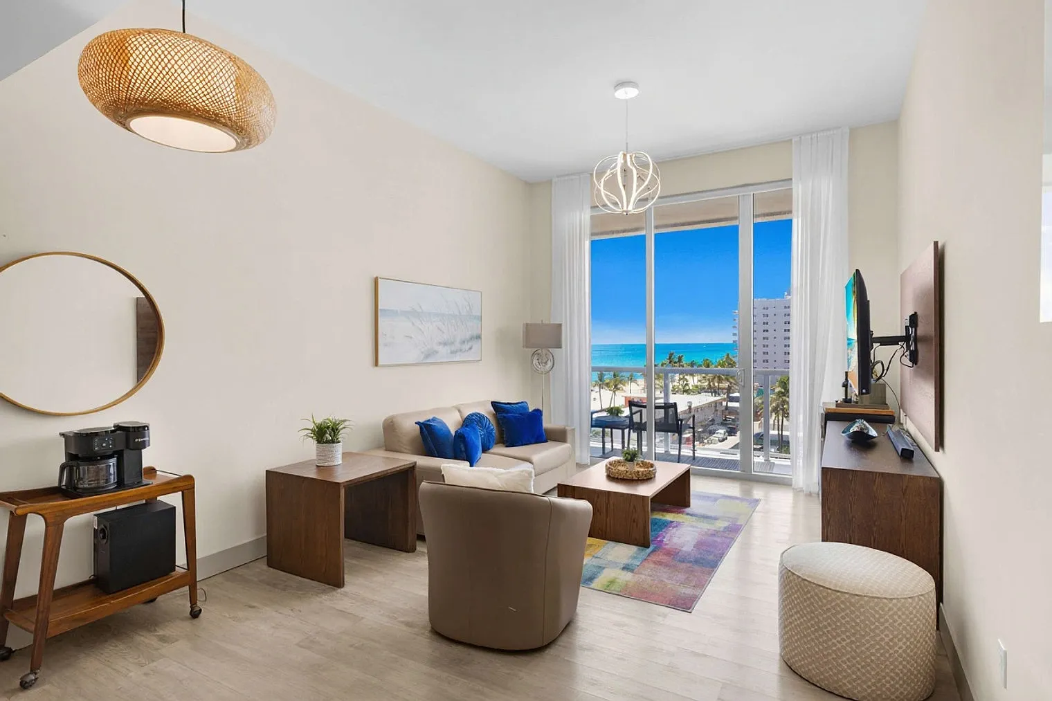 2 bed, 1.0 bath, 796 sqft, $3,866 — Photo 1