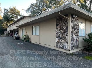 882-1 2nd St, Santa Rosa, CA 95404