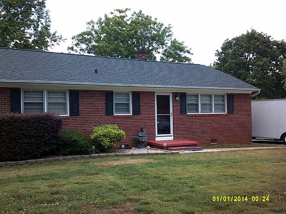 5th image of 173 Shumaker Dr