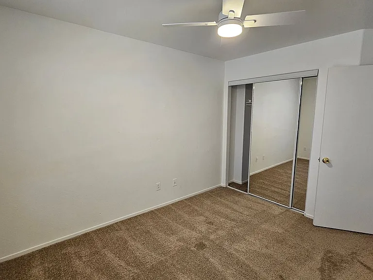 10071 Cheyenne Dawn St — Photo 12