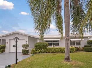 515 SW 20th St, Boynton Beach, FL 33426