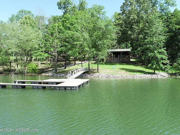 3rd image of 1029 Maggie Ln