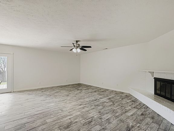 4th image of 804 Netherland Dr