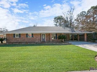 2948 Claycut Rd, Baton Rouge, LA 70806