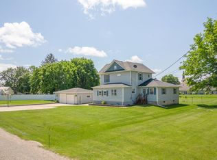 409 Oak St, Sumner, IA 50674