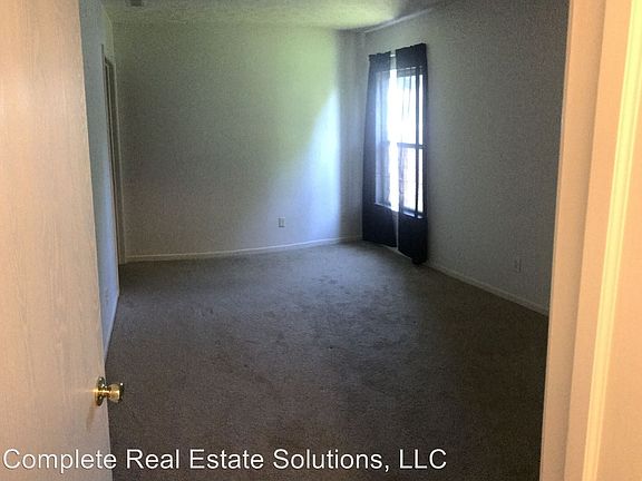 4th image of 1209 Valley Forge Dr