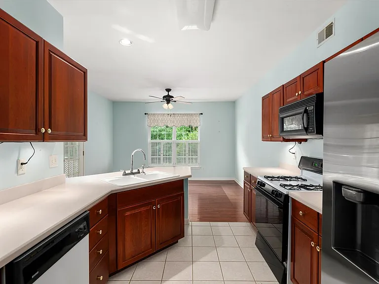 9 Penhurst Ct — Photo 12