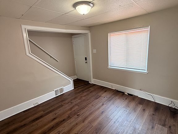 5th image of 511 Spear Way #511
