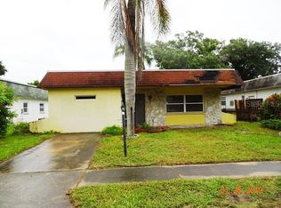 12309 Eldon Dr, Largo, FL 33774
