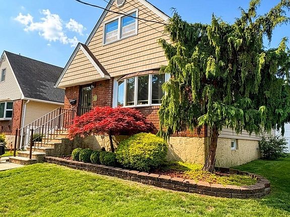 3rd image of 31 Kinghorn St