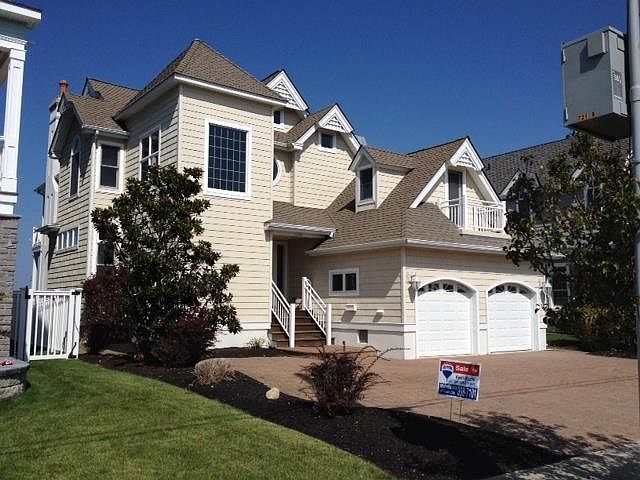 1st image of 1926 Glenwood Dr