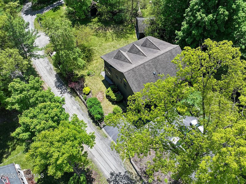 5th image of 44 Overbrook Road