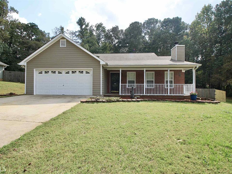 1st image of 425 Grove Hill Dr