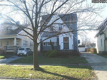 1st image of 3824 E 153rd St
