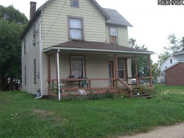 2nd image of 802 Ojays Pkwy NE