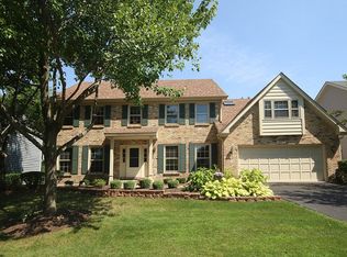 1337 Green Trails Dr, Naperville, IL 60540