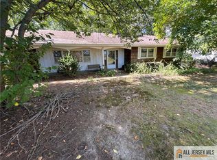 303 Gravel Hill Rd, Monroe Township, NJ 08831