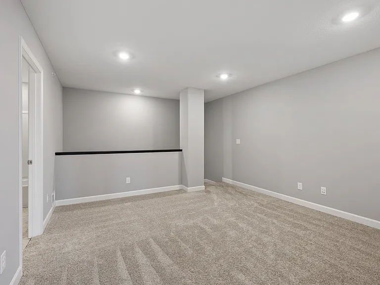 11032 Zest St NE — Photo 9