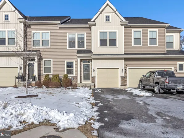 259 Kestrel Ct, Kennett Square, PA 19348