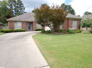 55 Chevaux Cir, Little Rock, AR 72223