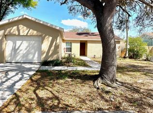 1106 Pine Ridge Cir W, Brandon, FL 33511