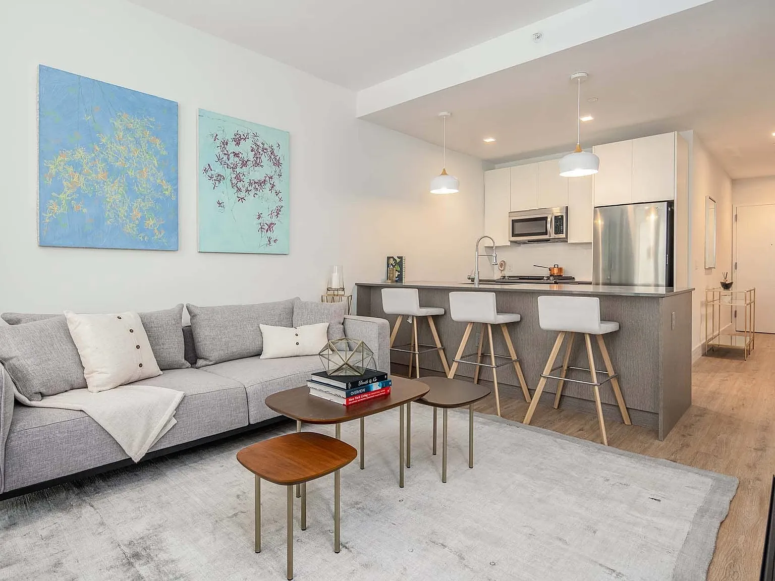 1 bed, 1.0 bath, $2,850 — Photo 2