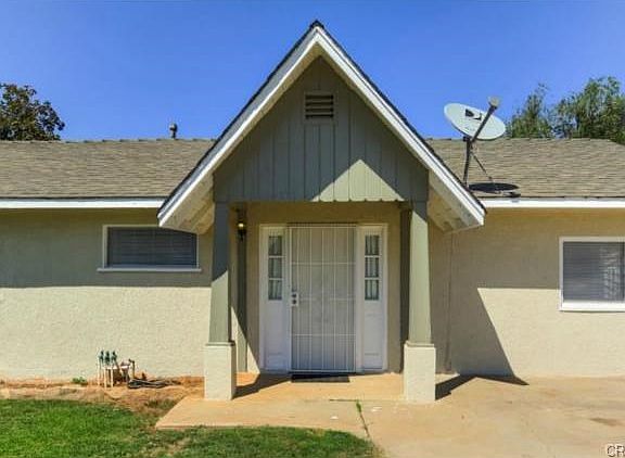 3rd image of 256 Myrtlewood Dr