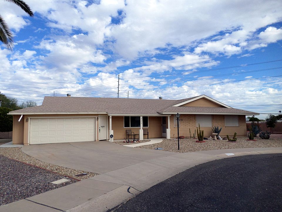 1st image of 9902 W Desert Hills Dr