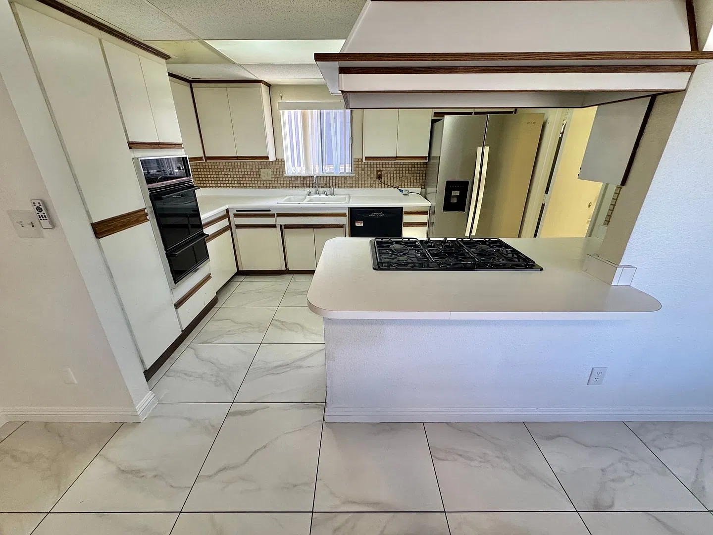 Pet Friendly! Spacious Single Story Home In North East — Photo 2