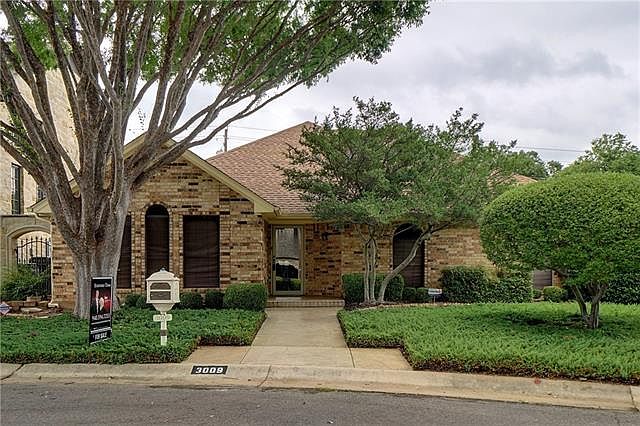 1st image of 3009 Destin Dr