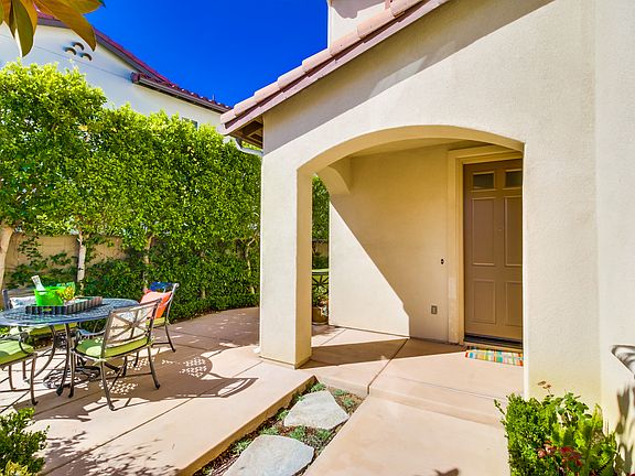 5th image of 8456 Kern Cres