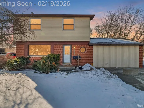 22185 Wick Rd, Taylor, MI 48180