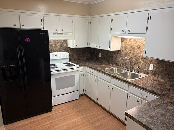 4th image of 117 Miriam Ln