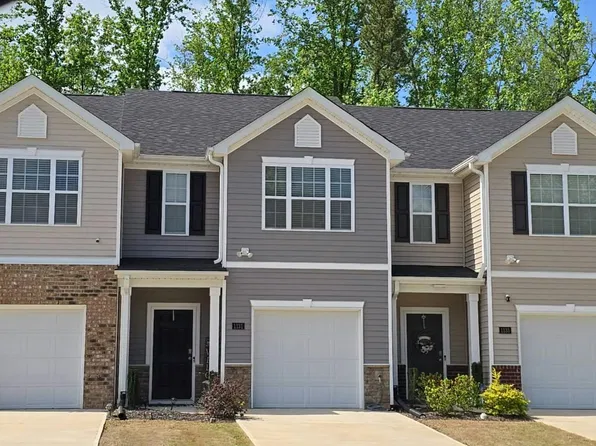 1131 Banworth Ct, Mebane, NC 27302