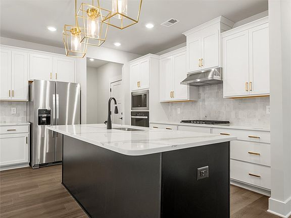 5th image of 125 Willoughby Way