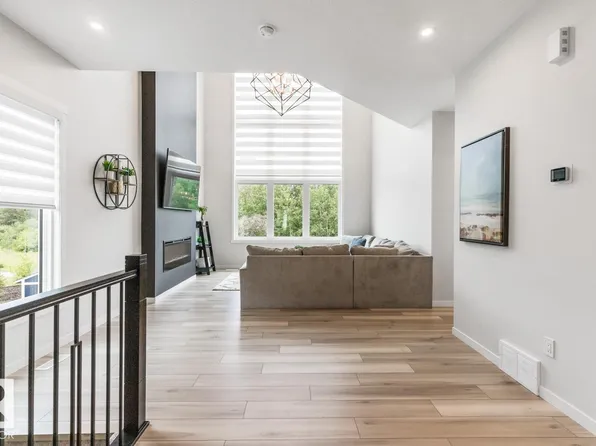 194 Rancher Rd, Strathcona County, AB T8E 0B4