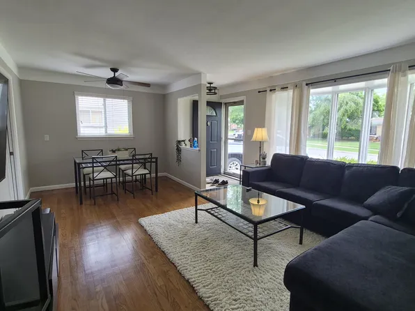 32623 Judy Dr, Westland, MI 48185