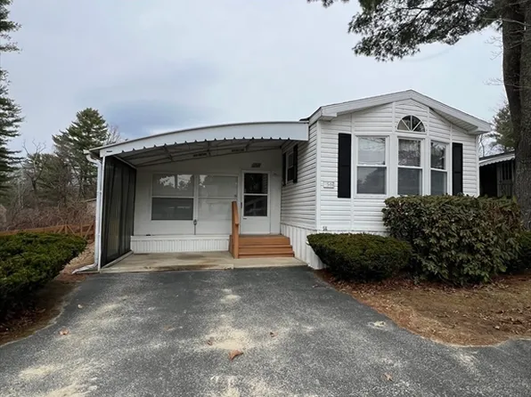 56 Park Ave, Sturbridge, MA 01566