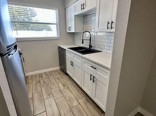 1465 Laura St APT 2, Clearwater, FL 33755