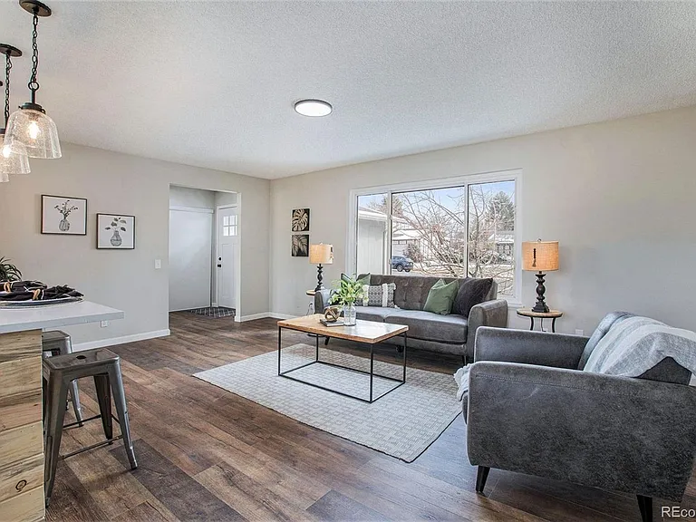 8369 E Briarwood Ave — Photo 5