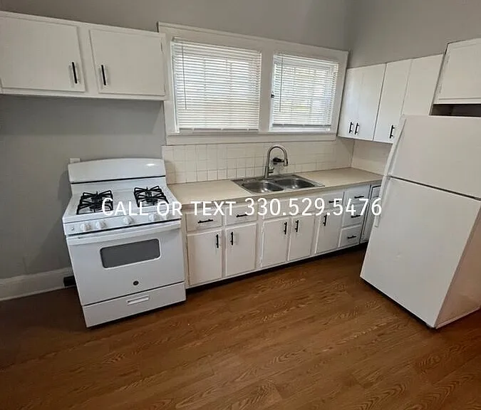 724 Crosby St #1 — Photo 3