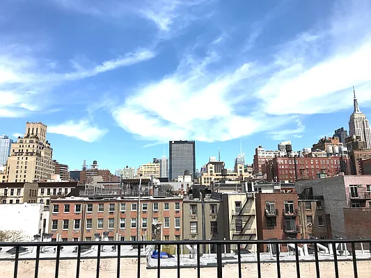 Rented by Meraki Realty LLC | media 18